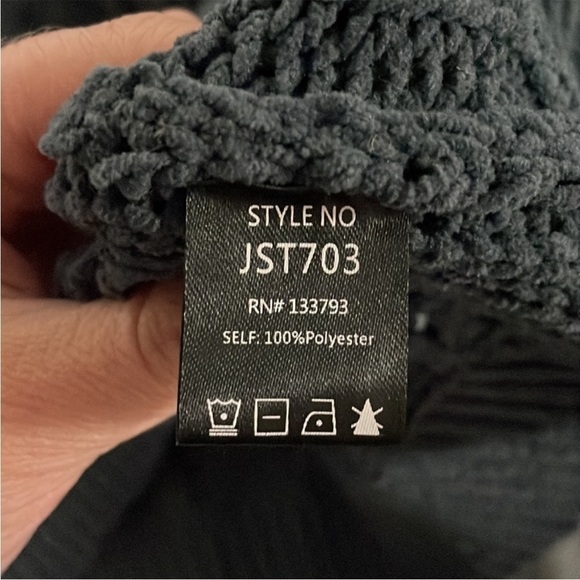 size large blueish gray P.O.L turtleneck sweater - Picture 5 of 5